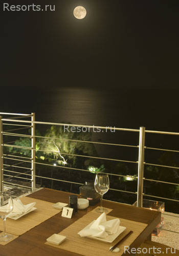Grecian Park Hotel 19